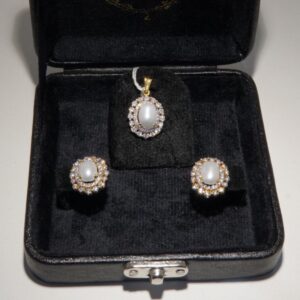 925 Sterling Silver Gold Plated Locket Set with Real Pearls & Zircon Stones